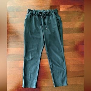 Lululemon On The Fly Pant (Woven) 28” | Size 8